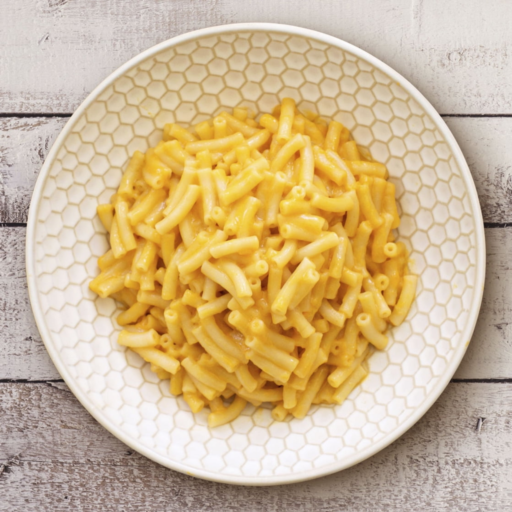 Annie's Vegan Mac and Cheddar Flavor Pasta and Sauce, Organic, Plant Based, 6 oz